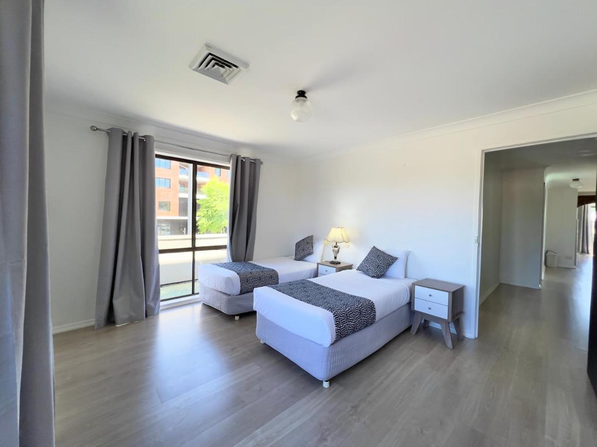 Albury Garden Court Motel Экстерьер фото
