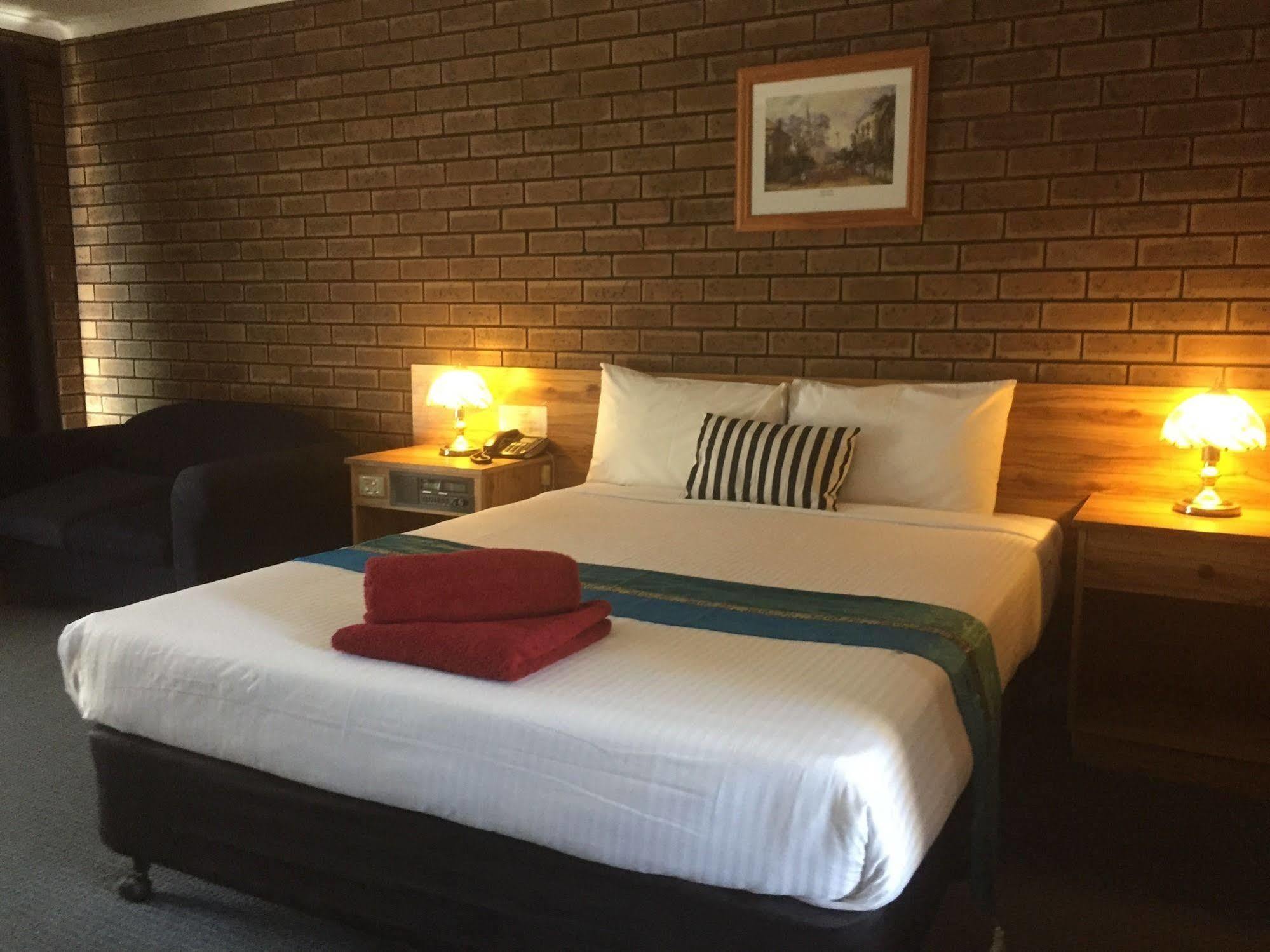 Albury Garden Court Motel Экстерьер фото