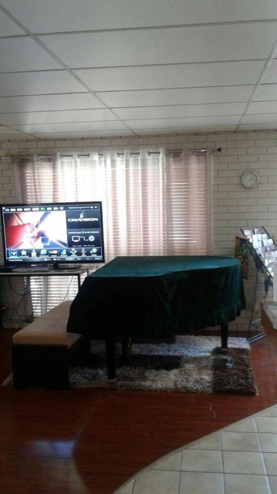 Albury Garden Court Motel Экстерьер фото